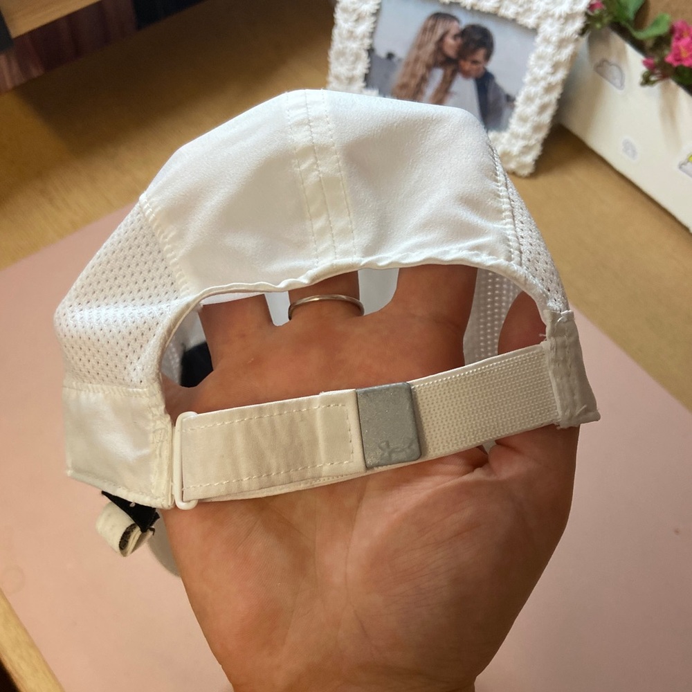 Active hat - Picture 3 of 4